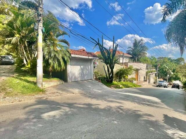 #1000G - Casa em Bolsão para Venda em Carapicuíba - SP - 2