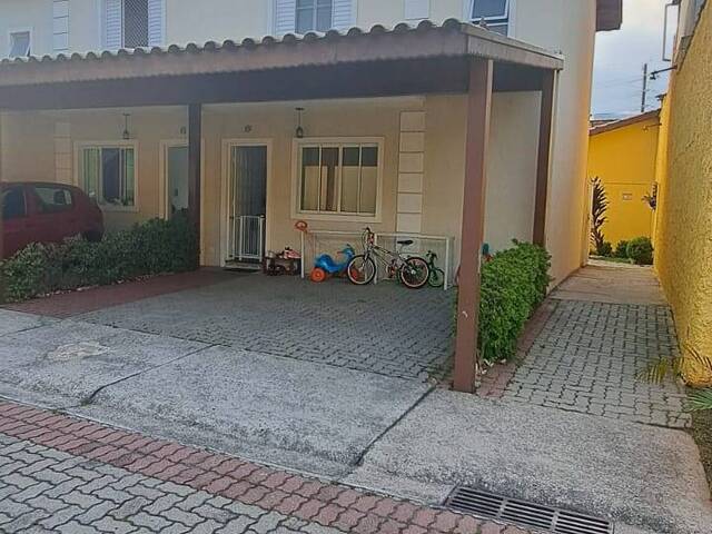 #1787ADRIAN - Casa em condomínio para Venda em Carapicuíba - SP - 2